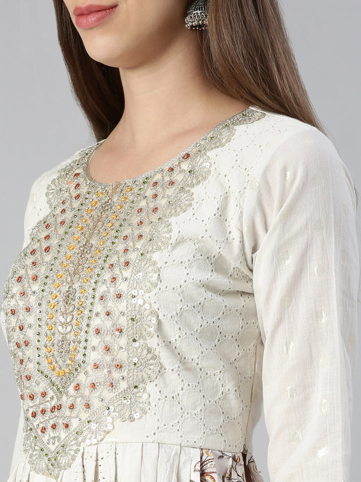 Neerus White embroidered kurta set with palazzo and dupatta - detail view 1