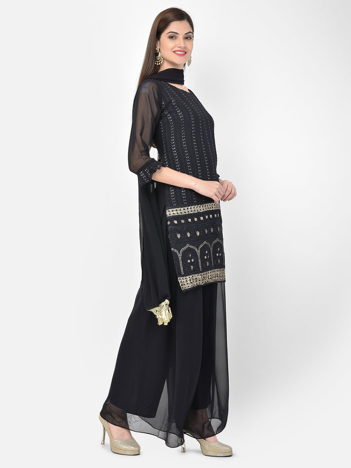 Neerus Black Color Georgette Fabric Salwar Kameez