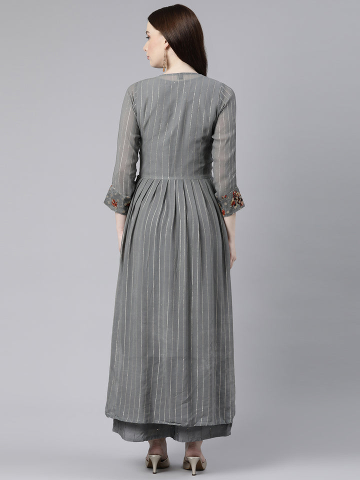 Neerus Grey printed kurta set with palazzo and dupatta - side view