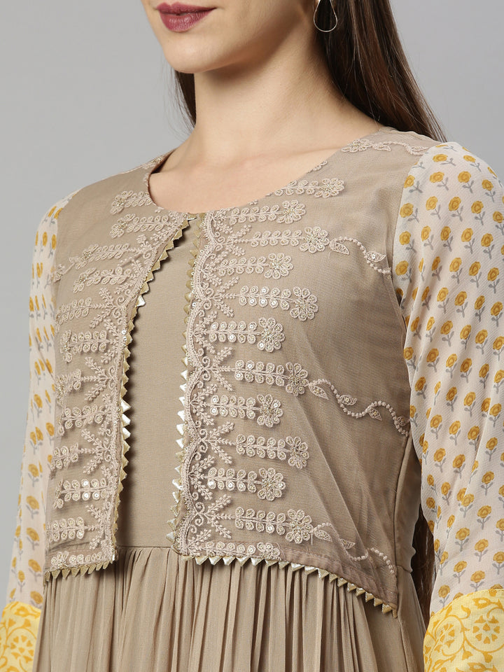 Neerus Grey georgette solid kurti - detail view 5