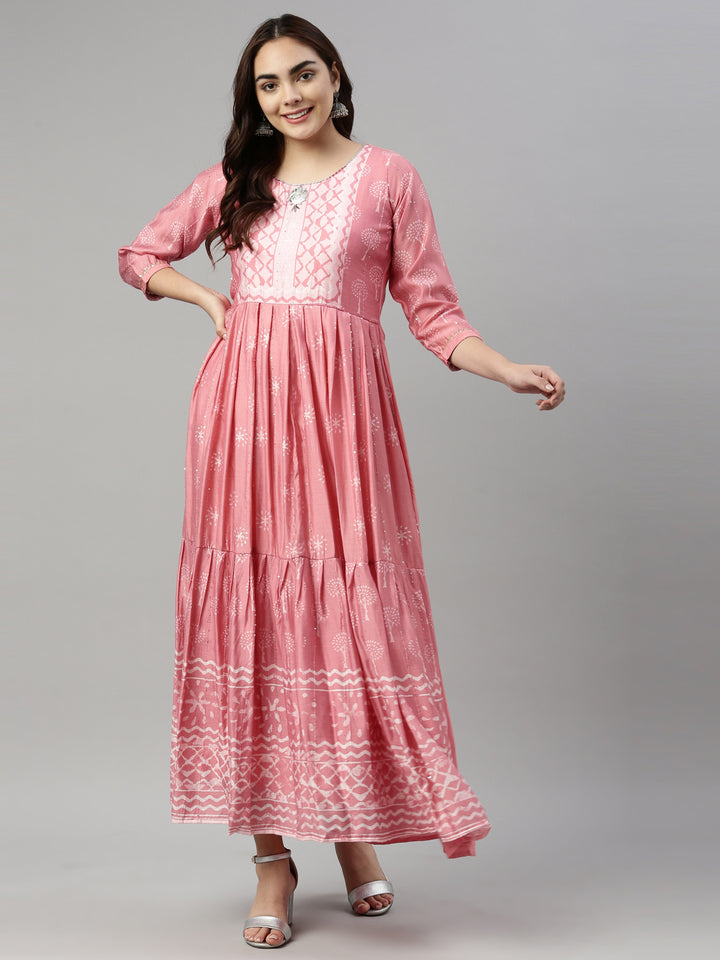 Neerus Pink modal printed kurti - detail view 3