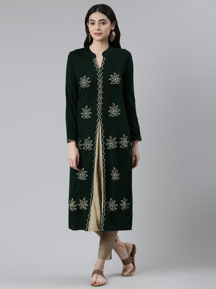 Neerus Green cotton embroidered straight kurta - front view