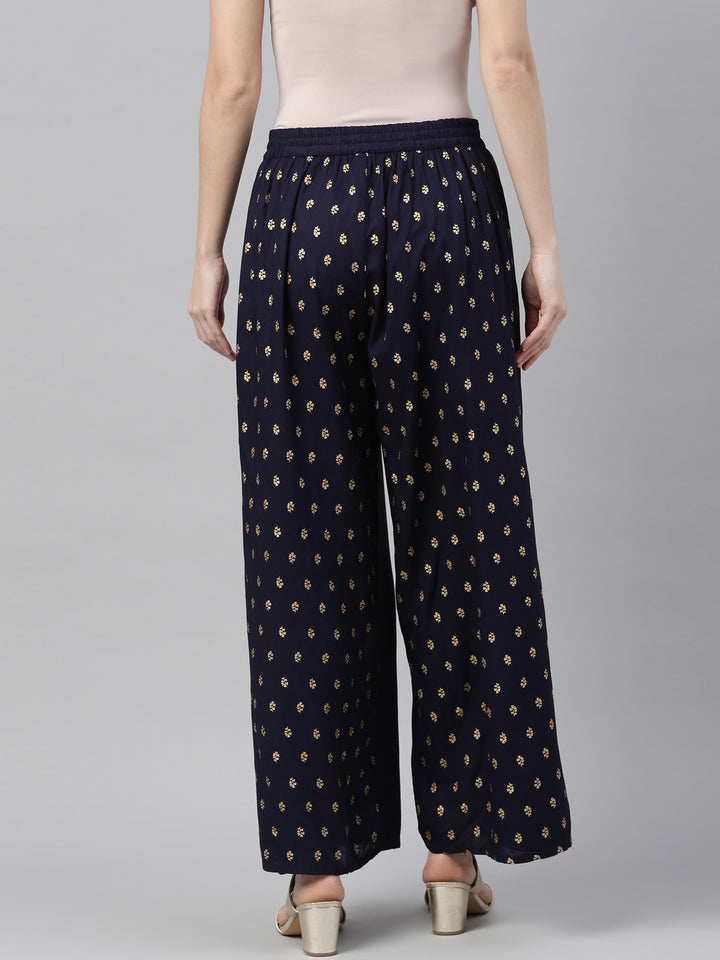 Neerus Blue polyester solid palazzo bottom - detail view 2