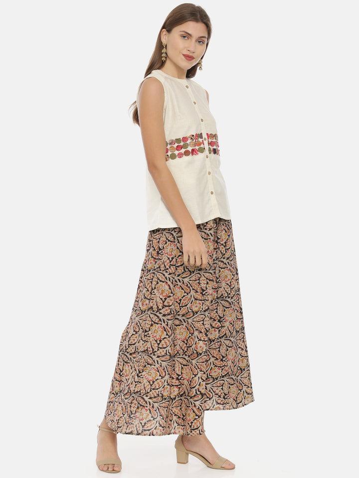 Neerus White embroidered kurti for women - detail view 1