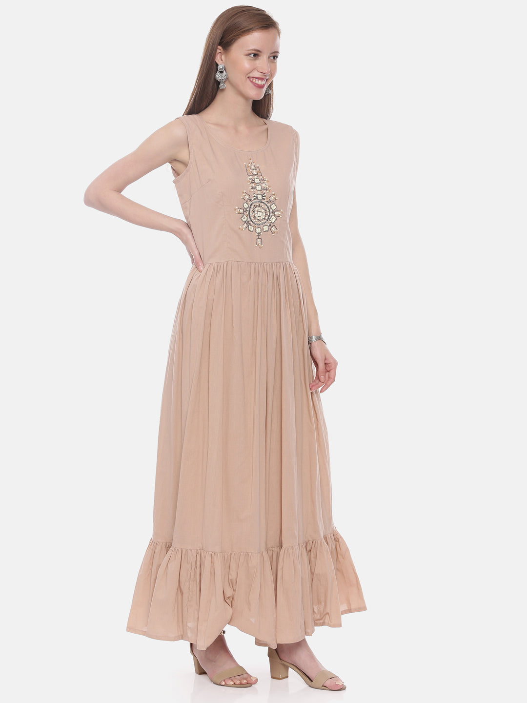 Neerus Peach Embellished A Line Kurta With Shrug