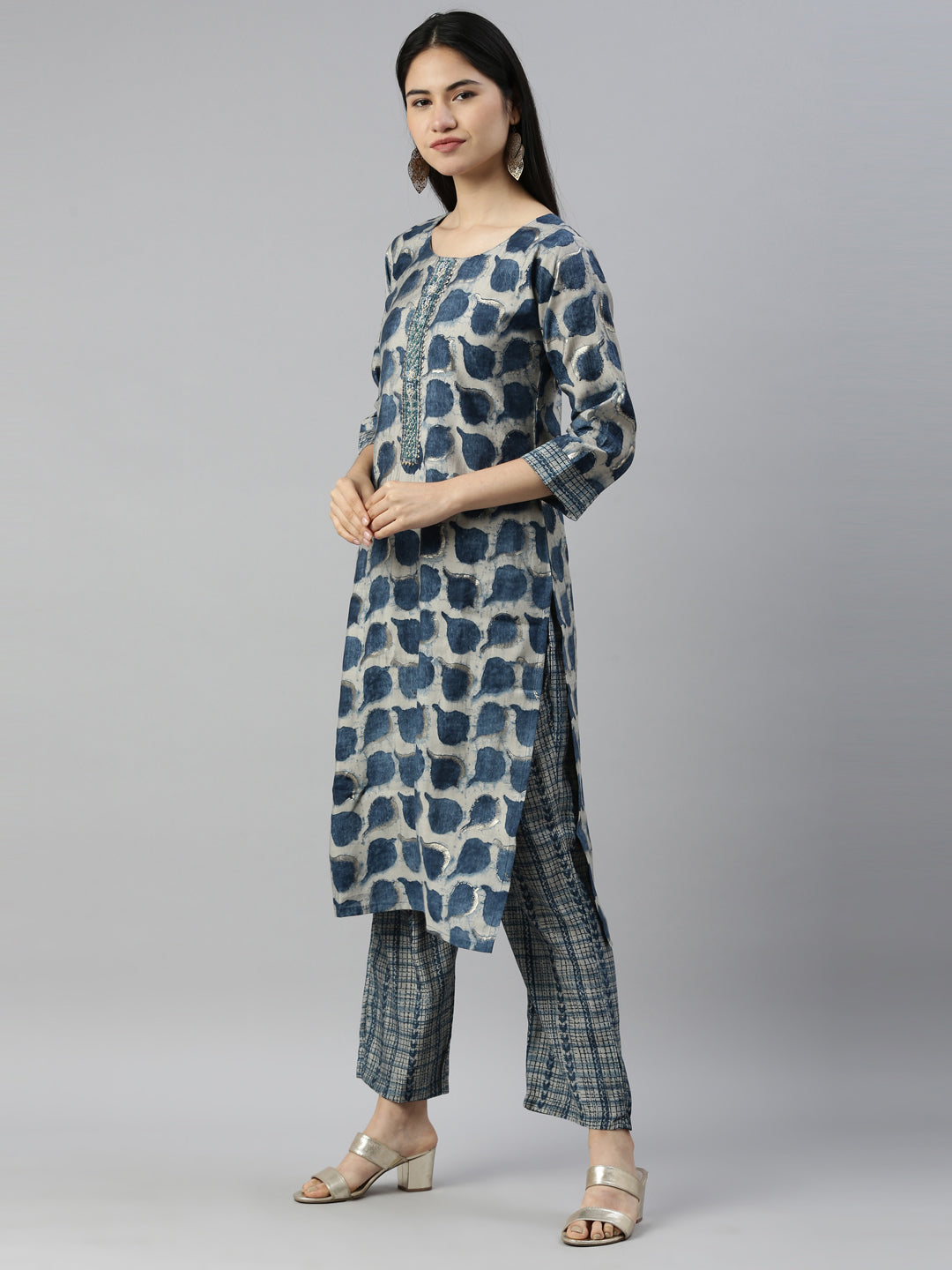 Neerus Blue muslin straight kurti - side view