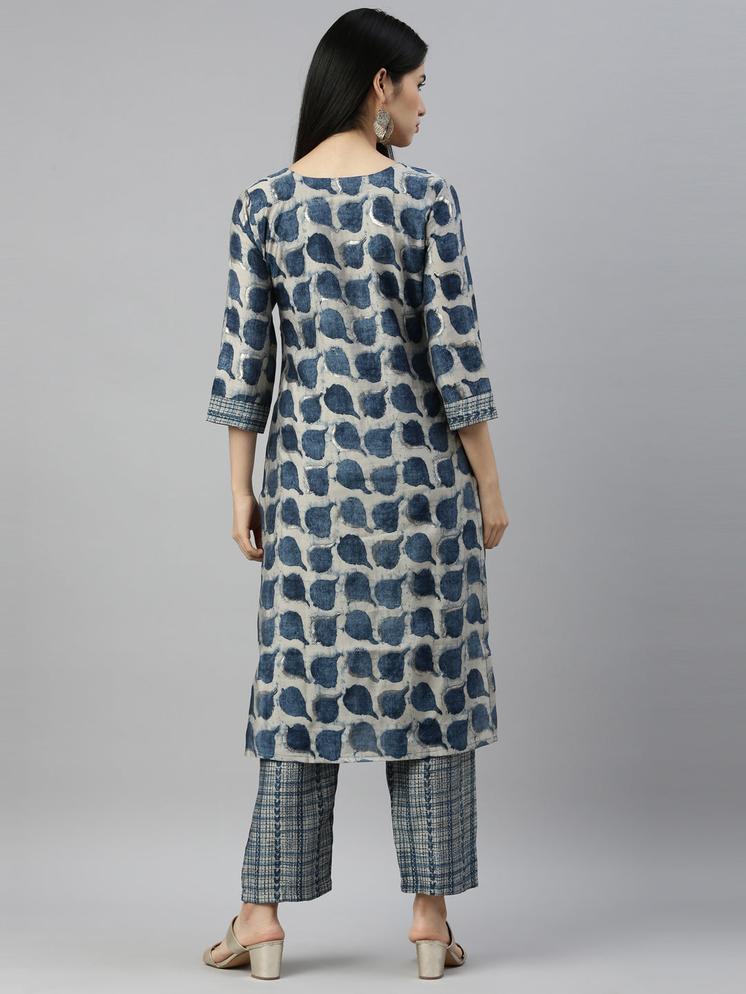 Neerus Blue muslin straight kurti - detail view 2