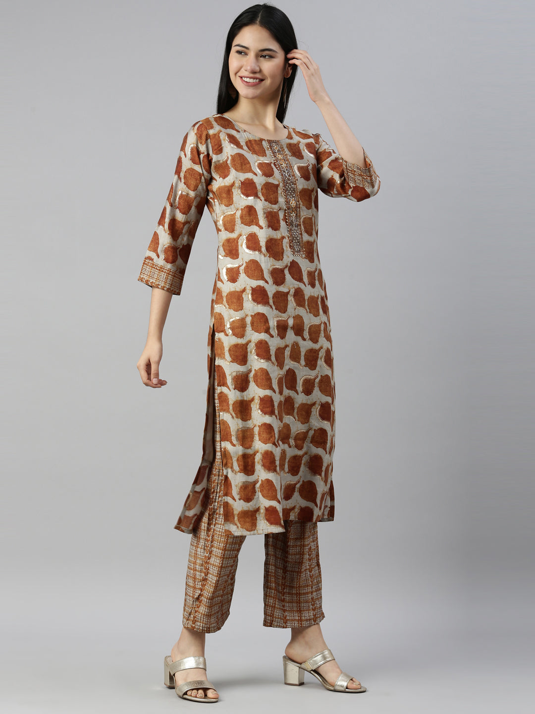 Neerus Brown muslin straight kurti - detail view 1