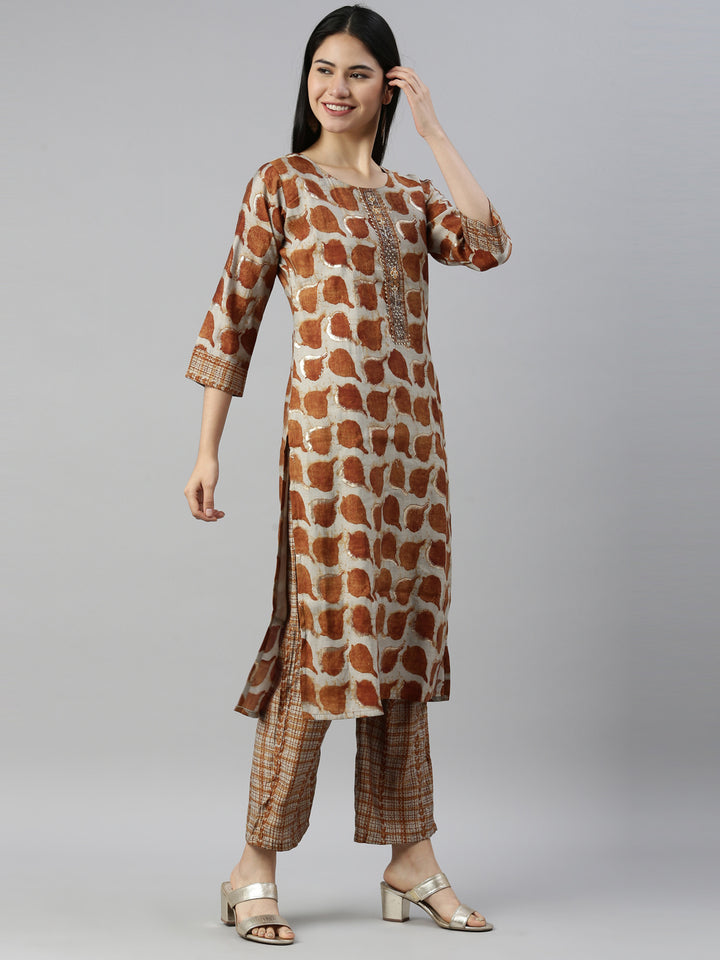 Neerus Brown muslin straight kurti - detail view 1