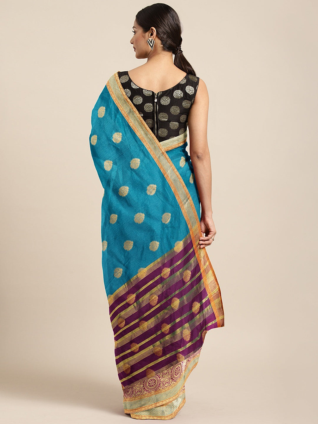 Neerus Blue Textured Saree With Blouse