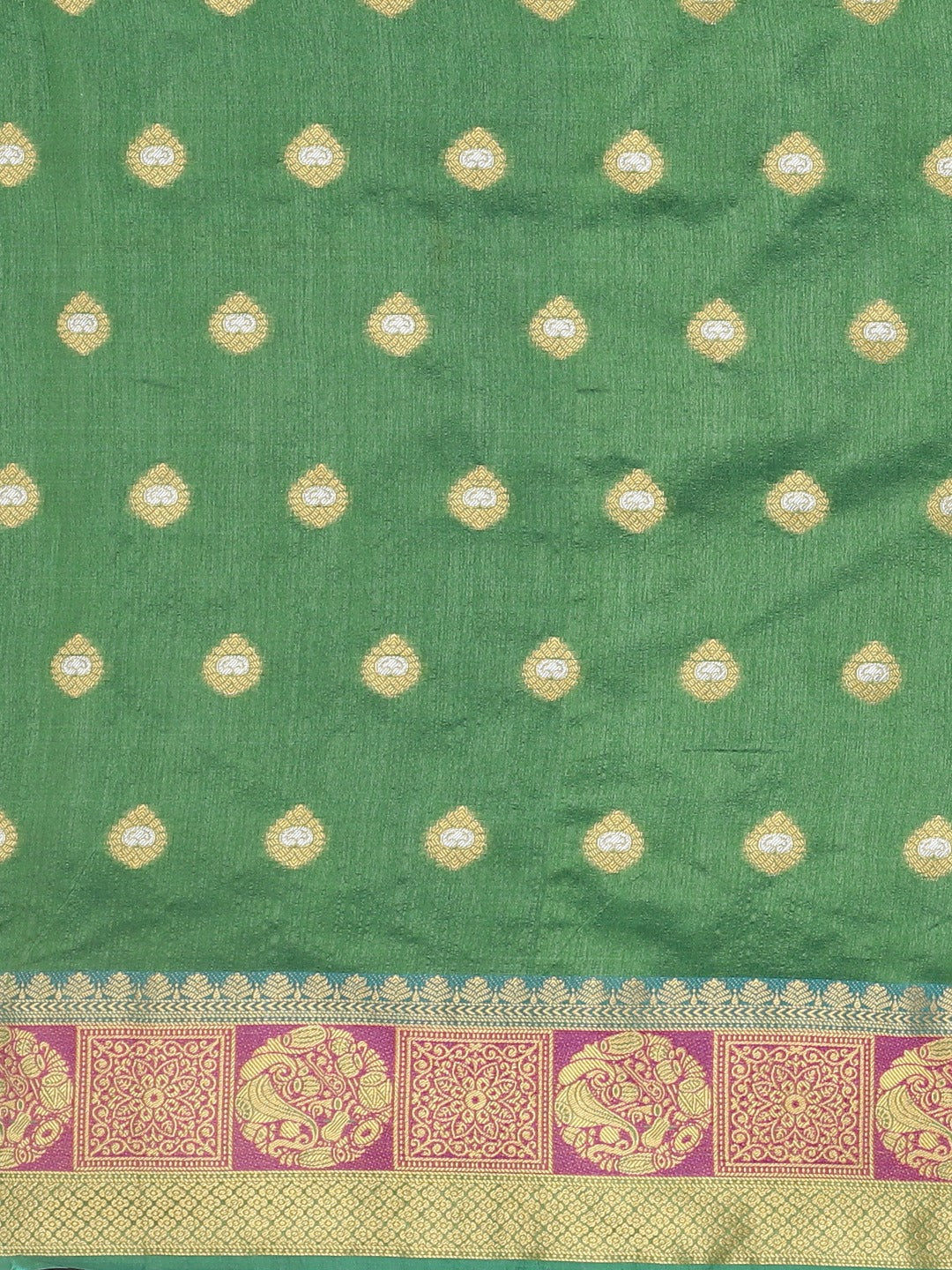 Neerus Green Textured Saree With Blouse