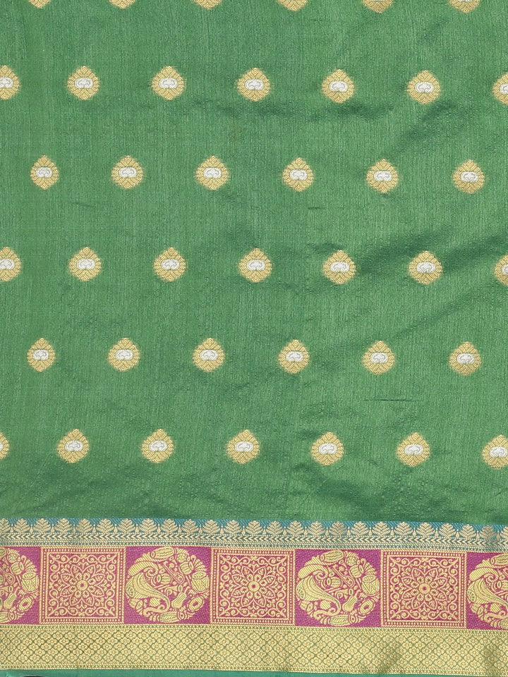 Neerus Green Textured Saree With Blouse