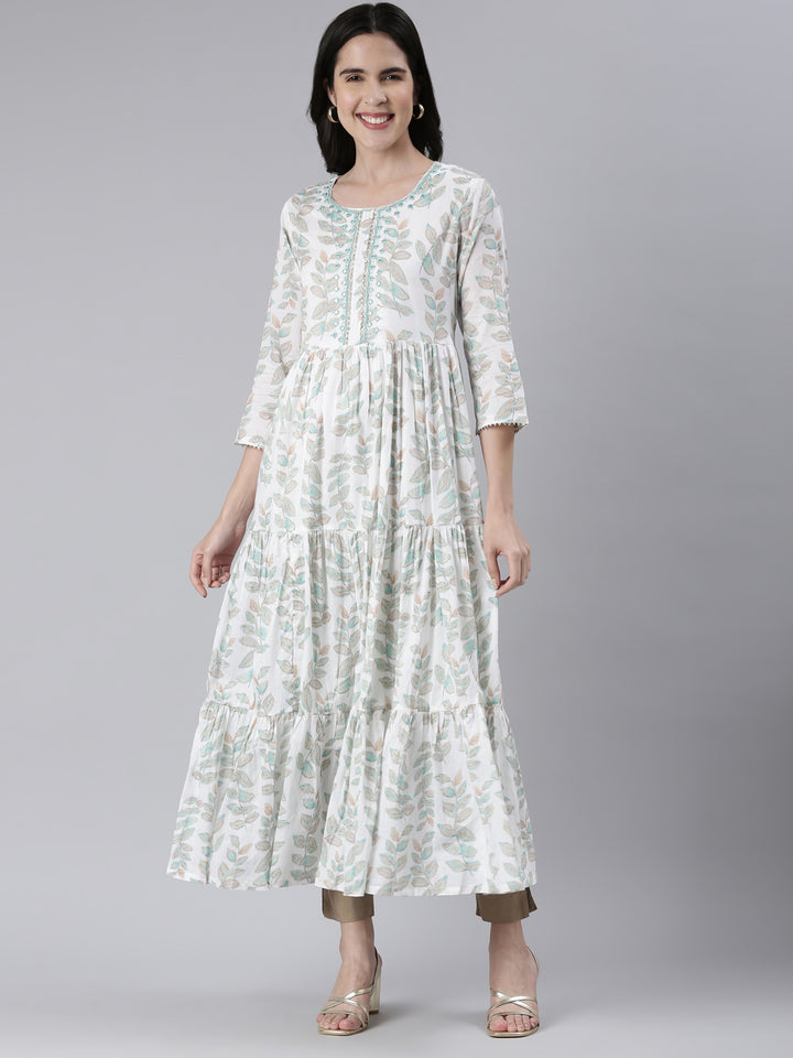 Neerus Green Maxi Casual Printed Dresses