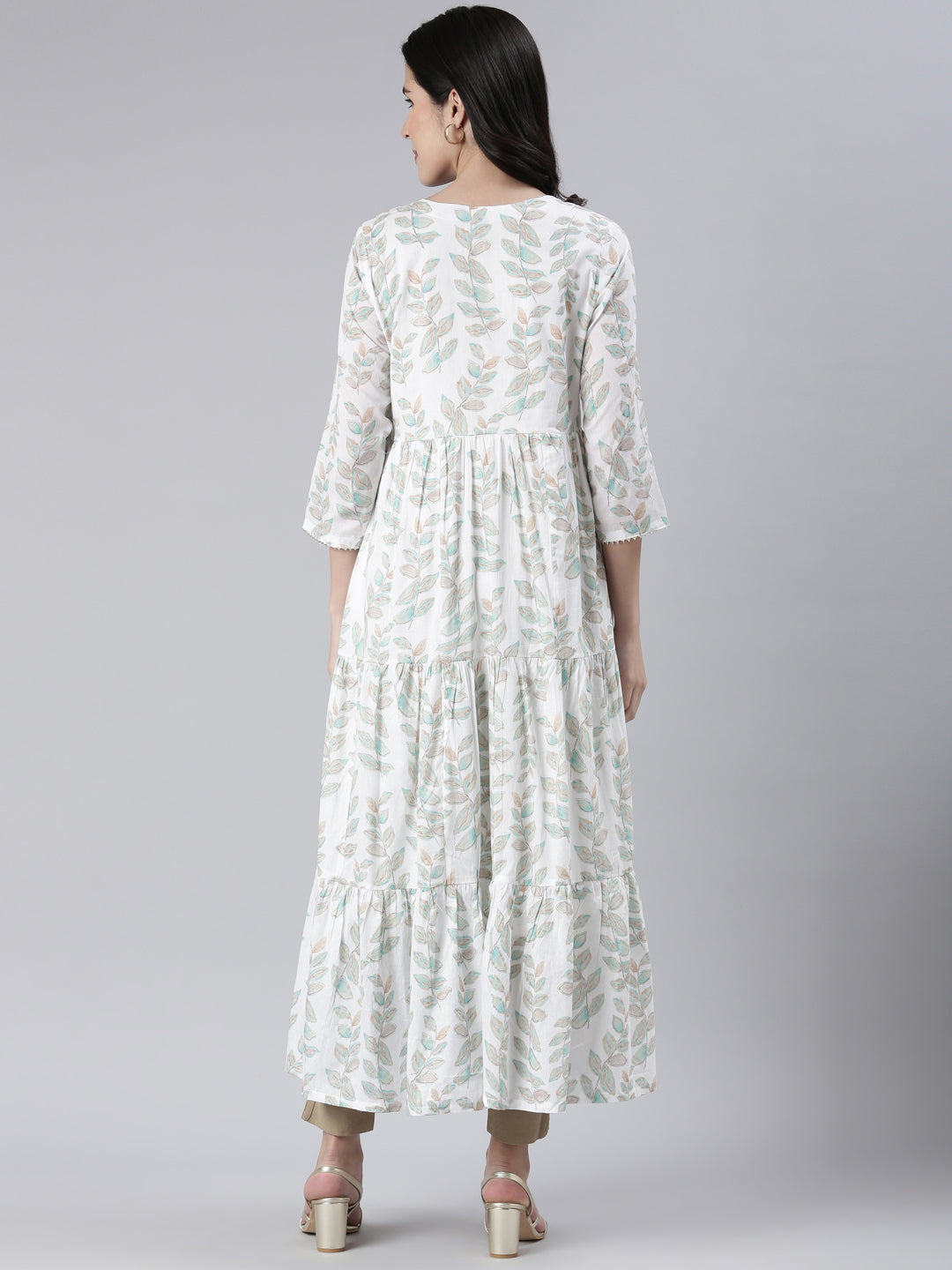Neerus Green Maxi Casual Printed Dresses