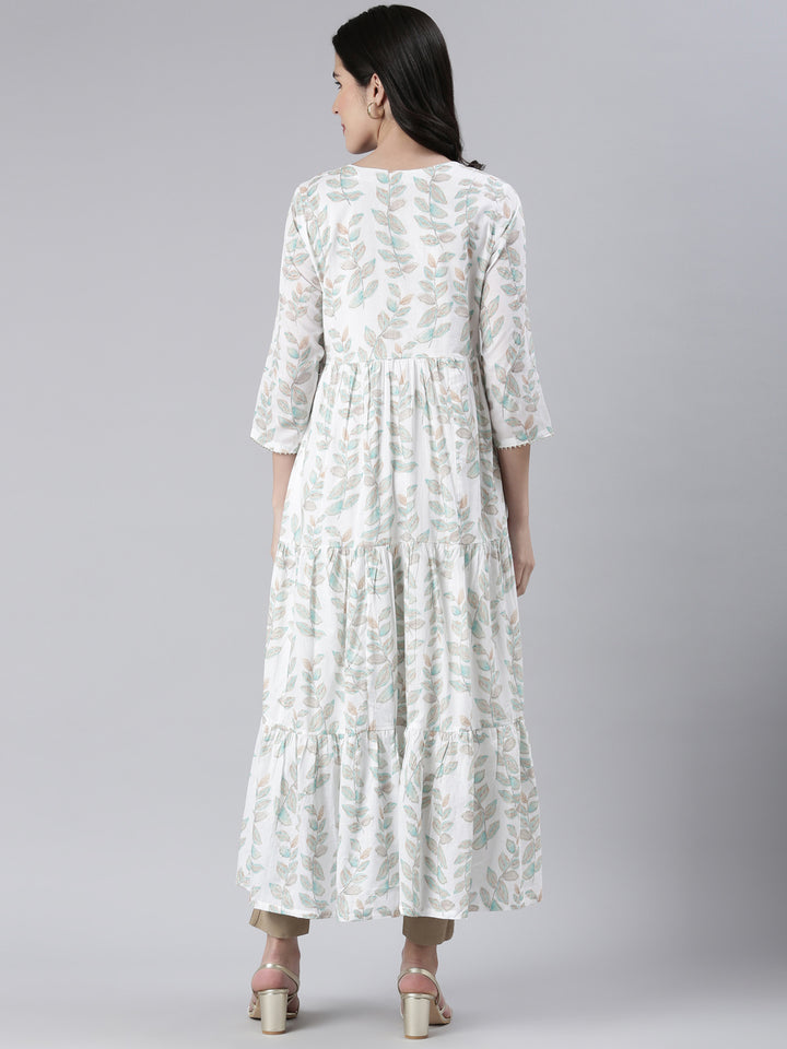 Neerus Green Maxi Casual Printed Dresses