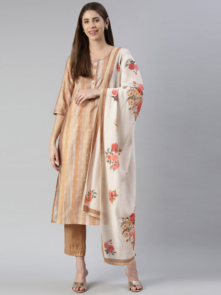 Neerus Orange embroidered kurta set with trouser and dupatta - detail view 2