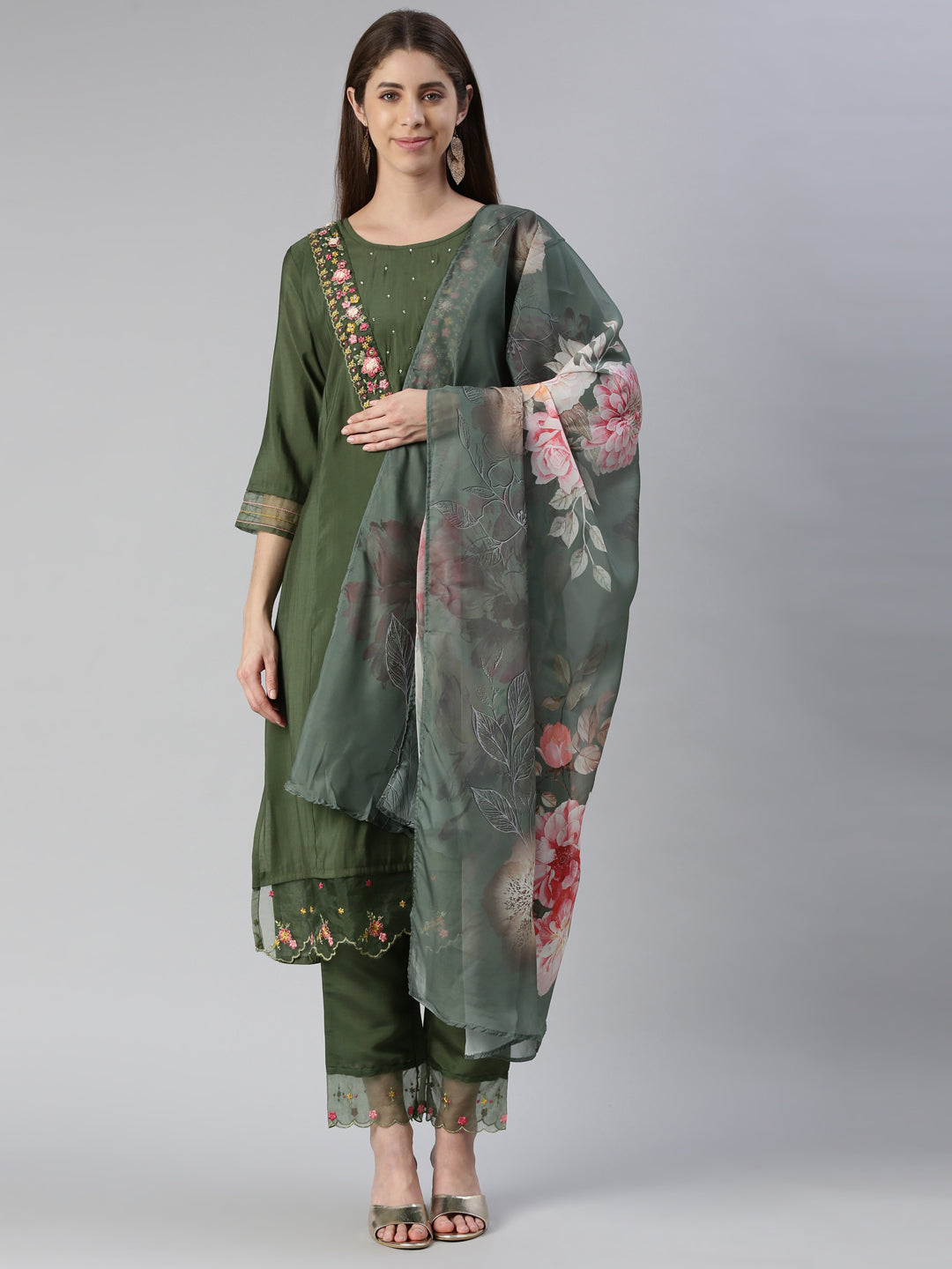 Neerus Green Rayon Embroidered Kurta Set - front view