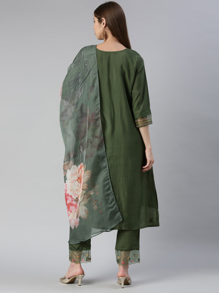 Neerus Green Rayon Embroidered Kurta Set - side view