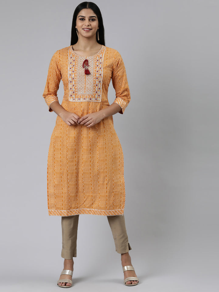 Neerus Yellow cotton printed straight kurti - front view