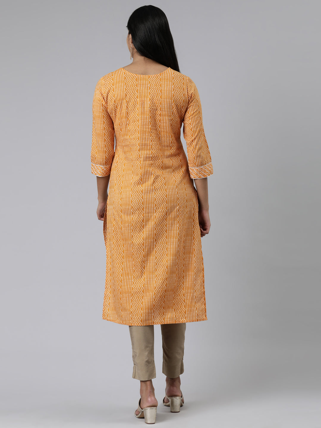 Neerus Yellow cotton printed straight kurti - side view