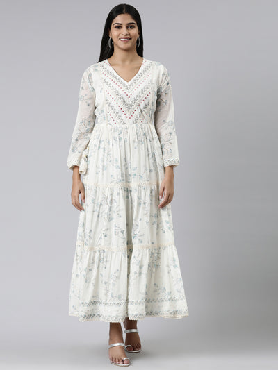 Neerus Off White Straight Printed Cotton Kurtas