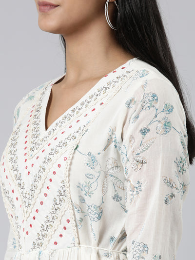 Neerus Off White Straight Printed Cotton Kurtas