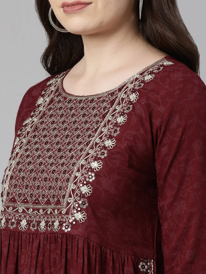 Neerus Maroon printed embroidered kurta set with trouser and dupatta - detail view 1
