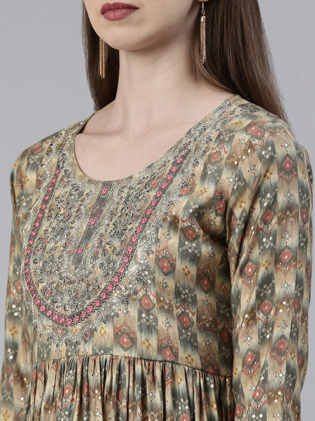 Neerus Green printed kurta set with trouser and dupatta - detail view 1
