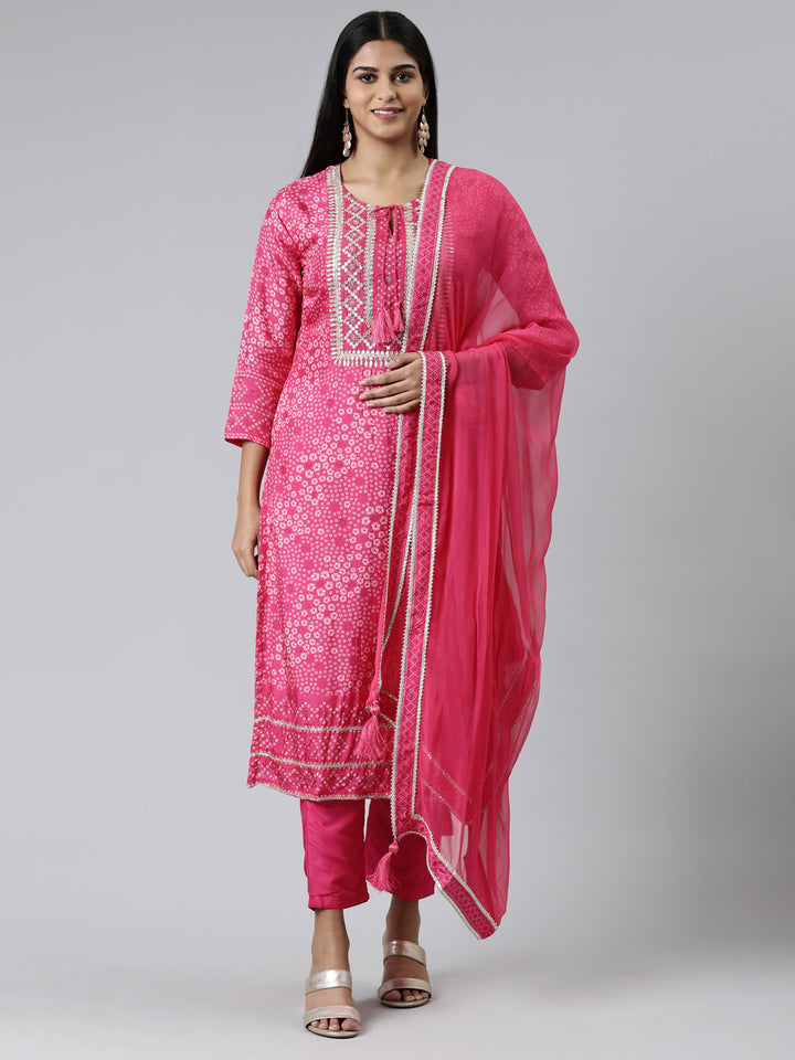 Neerus Pink muslin printed kurta set - front view