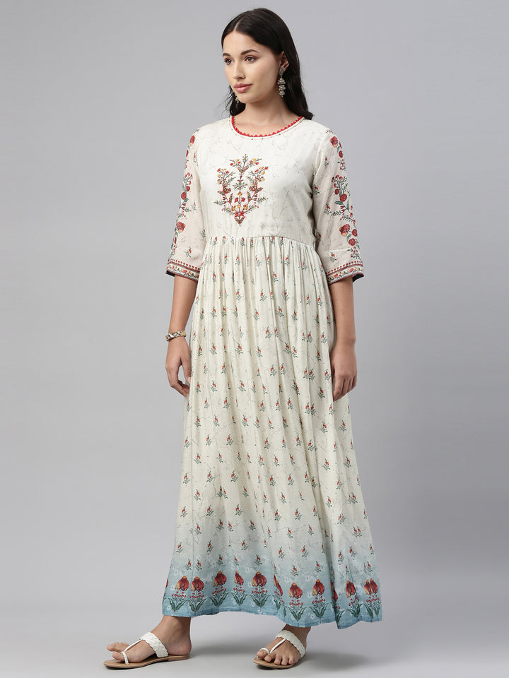 Neerus White muslin solid kurti - side view
