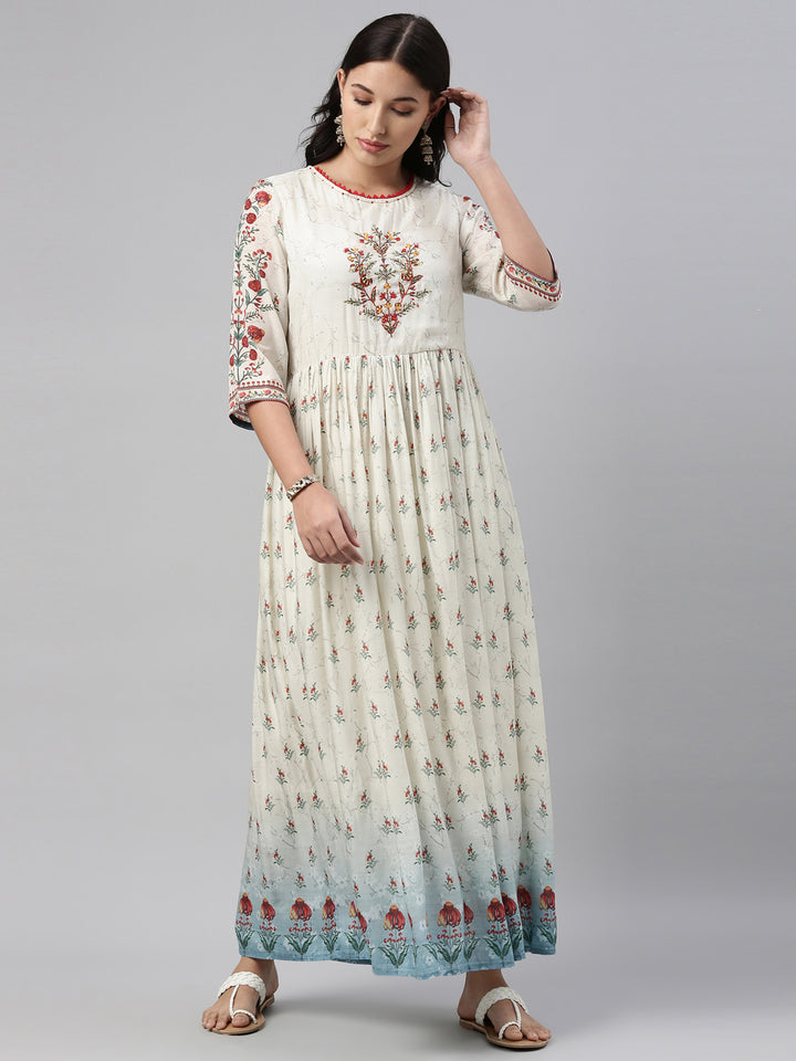 Neerus White muslin solid kurti - detail view 4