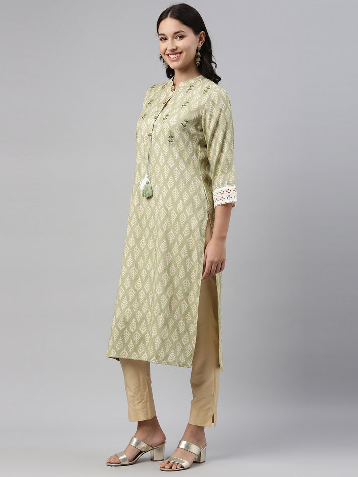 Neerus Green rayon printed kurti - side view