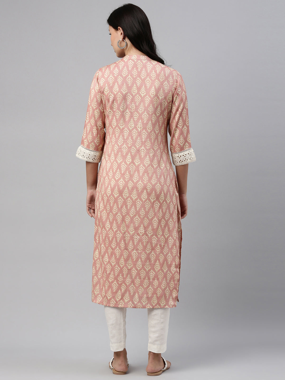 Neerus Pink rayon straight kurti - detail view 1