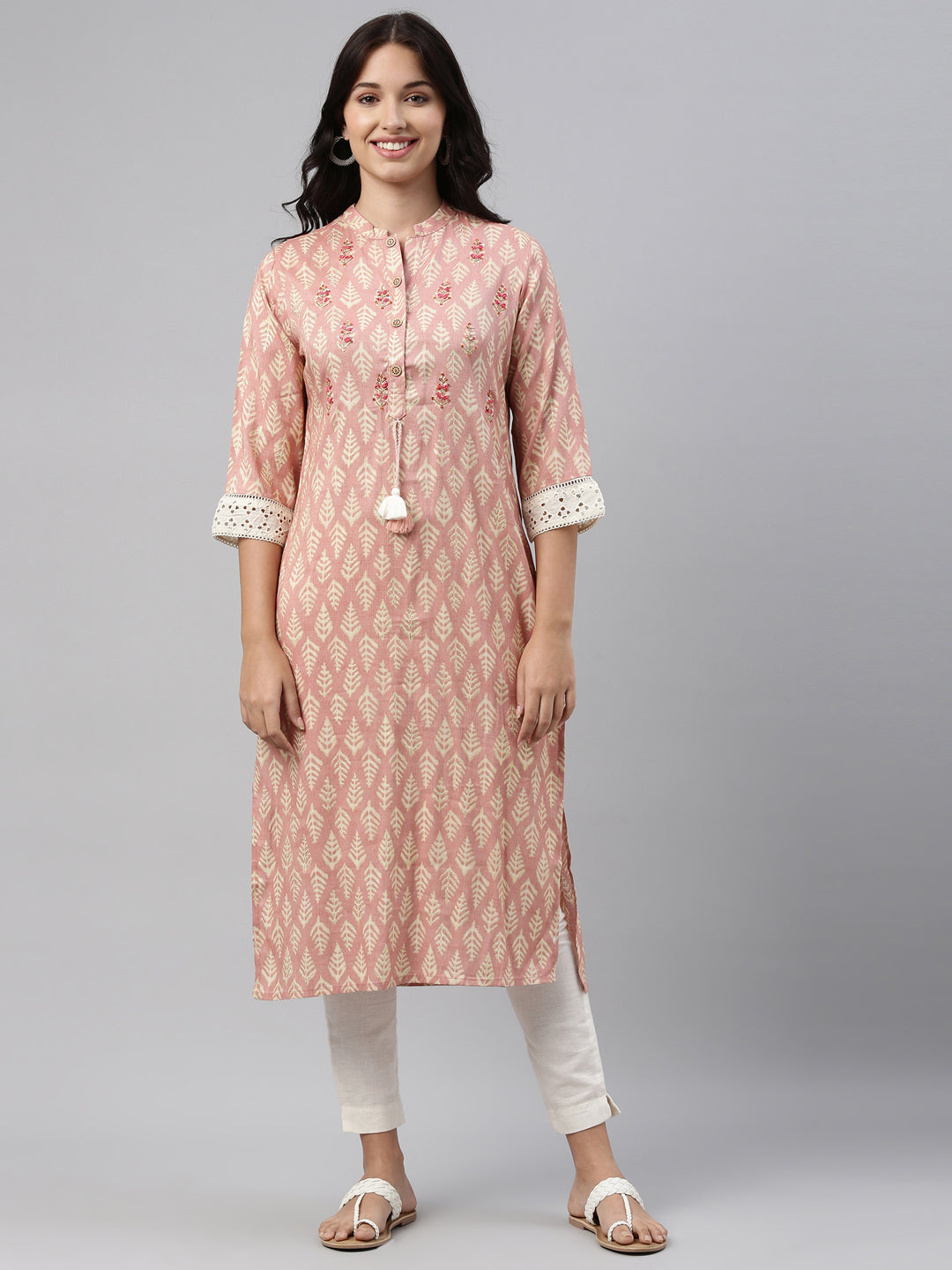Neerus Pink rayon straight kurti - detail view 4