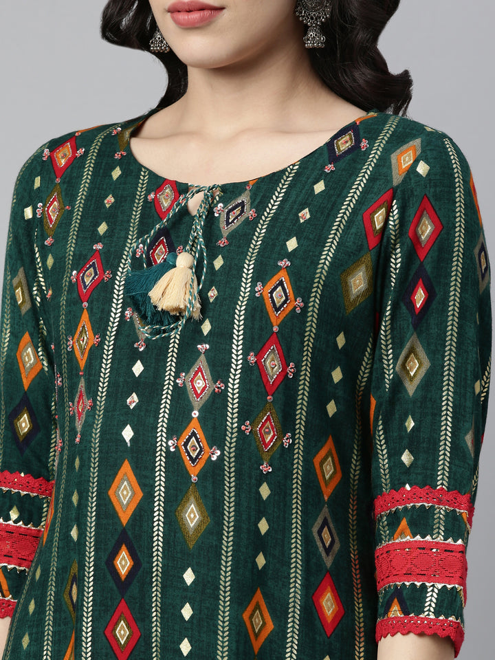Neerus Green rayon embellished kurta - detail view 1