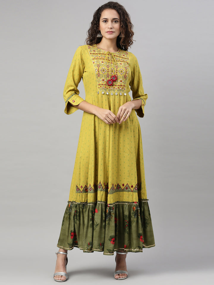 Neerus Green viscose rayon embellished anarkali kurta - detail view 1