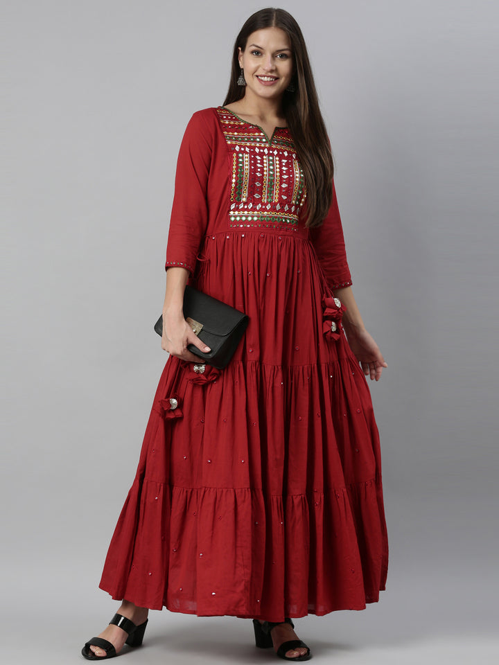 Neerus Maroon cotton embroidered anarkali kurti - detail view 3