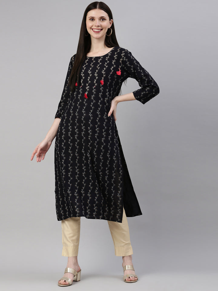Neerus Blue Rayon Solid Kurta - detail view 3