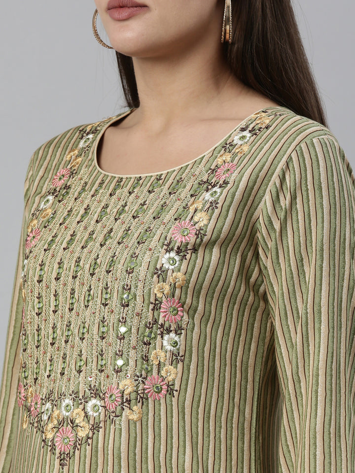 Neerus Green Color Rayon Fabric Kurta