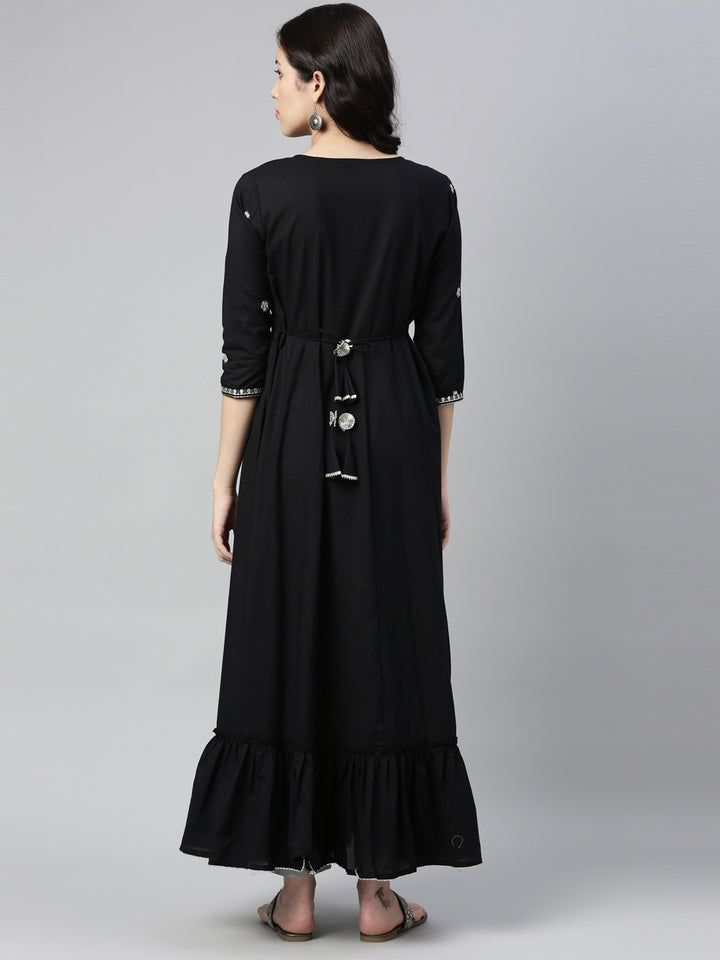 Neerus Black Color Cotton Fabric Kurta