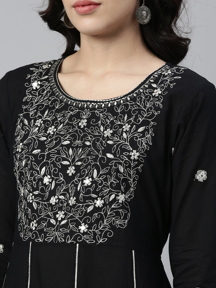 Neerus Black Color Cotton Fabric Kurta