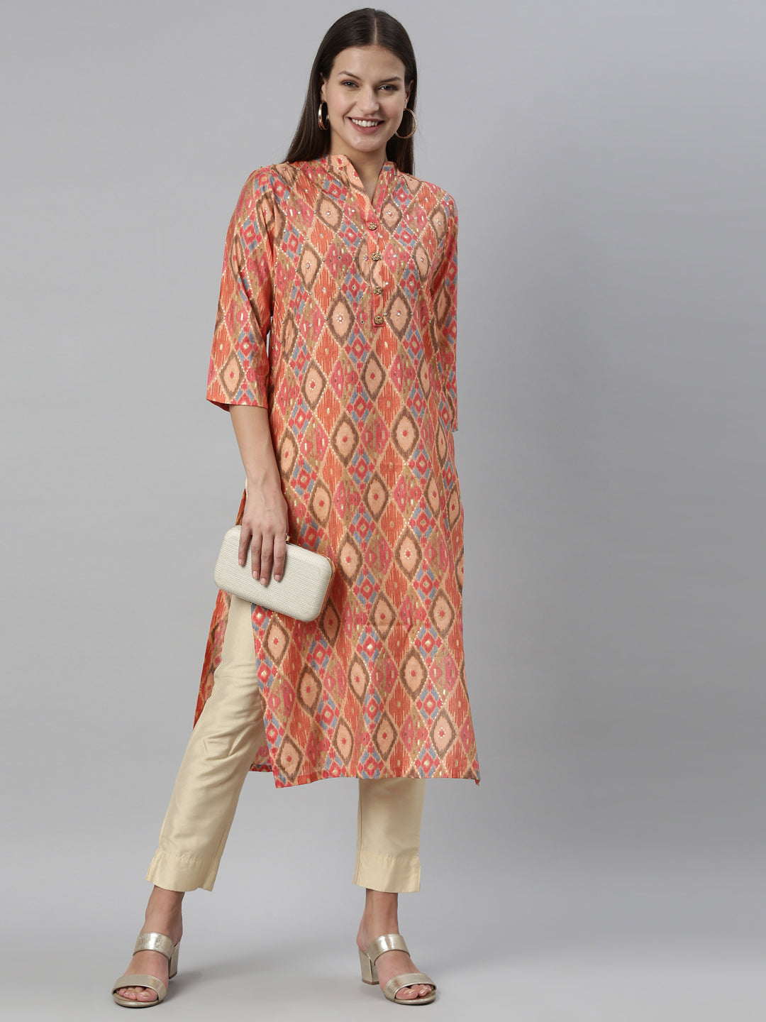 Neeru'S Coral Color Model Fabric Kurta