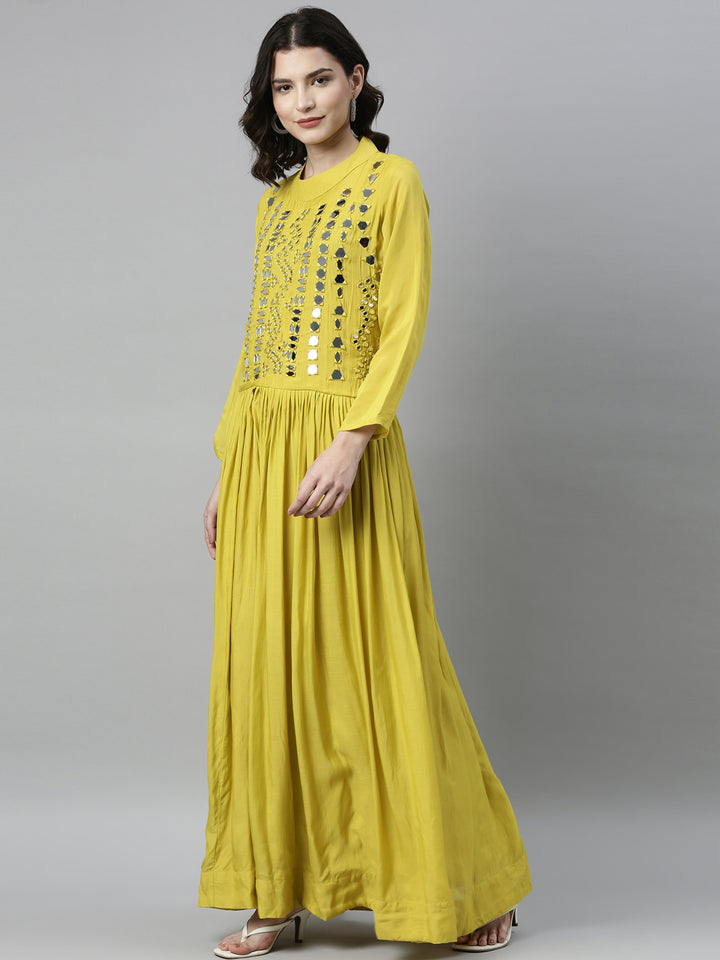 Neerus Yellow muslin solid kurti - side view