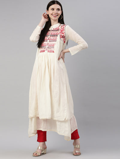 Neeru'S Cream Color Chanderi Fabric Kurta