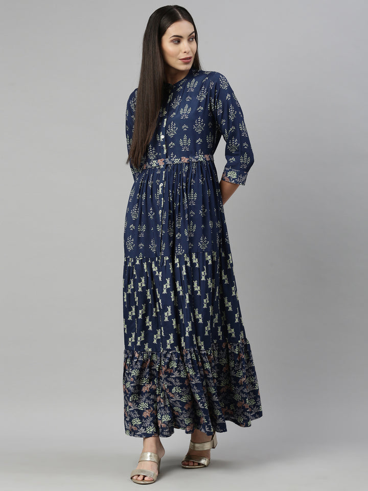 Neerus Blue Shantoon printed kurti - detail view 3