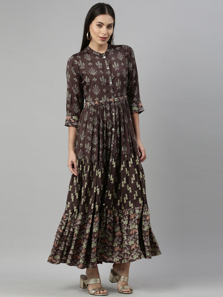 Neerus Olive Color Santoon Fabric Kurta