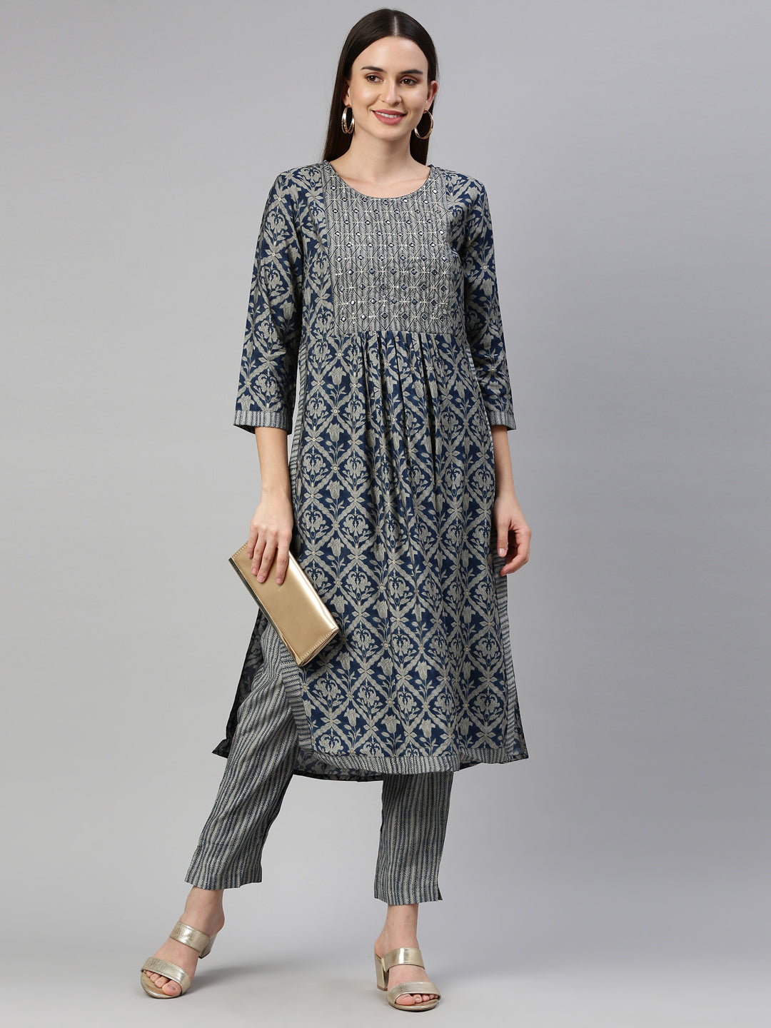 Neerus Blue muslin straight kurta set - detail view 3