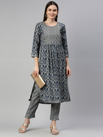 Neeru'S Blue Color Muslin Fabric Kurta Set