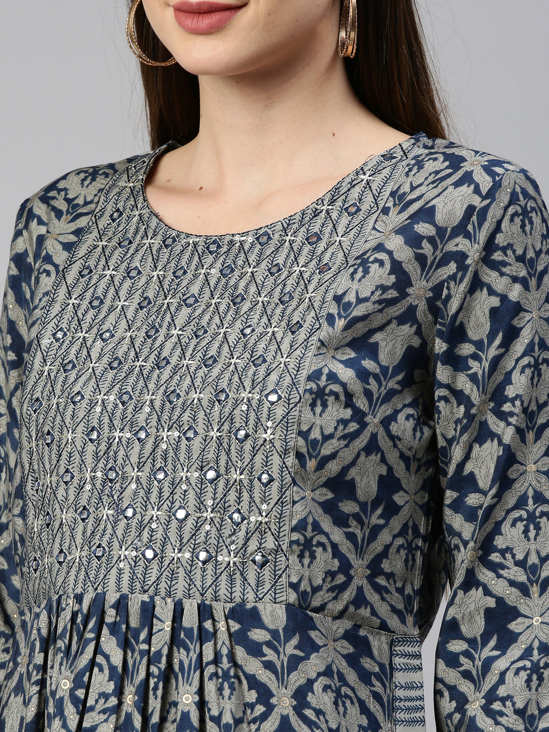 Neerus Blue muslin straight kurta set - detail view 5