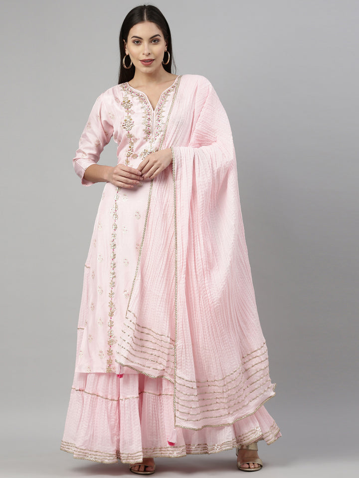 Neerus Pink shantoon printed kurti with dupatta - front view